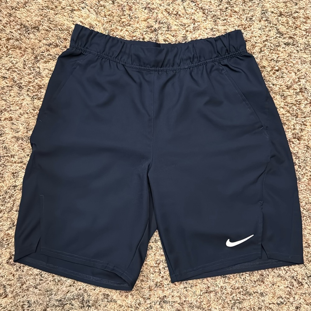 Nike dri-fit Victory gym shorts - small